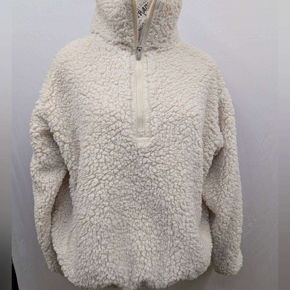 Athleta Cream Sherpa Pullover